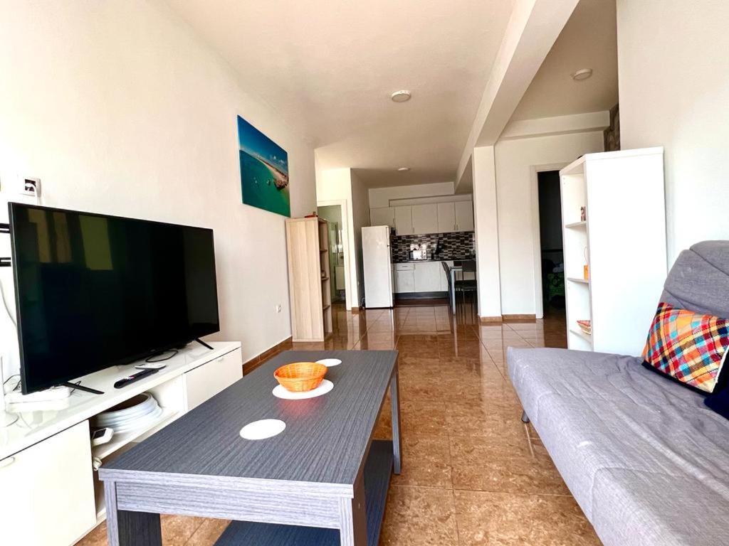 Franmay Apartments: Modern Beach Retreats for Nomads & Families Santa Maria Exterior photo